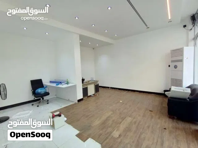 محل موقع مميز للايجار في الجزائر يؤجر للشركات و المكاتب الرسمية و شركات الطيران