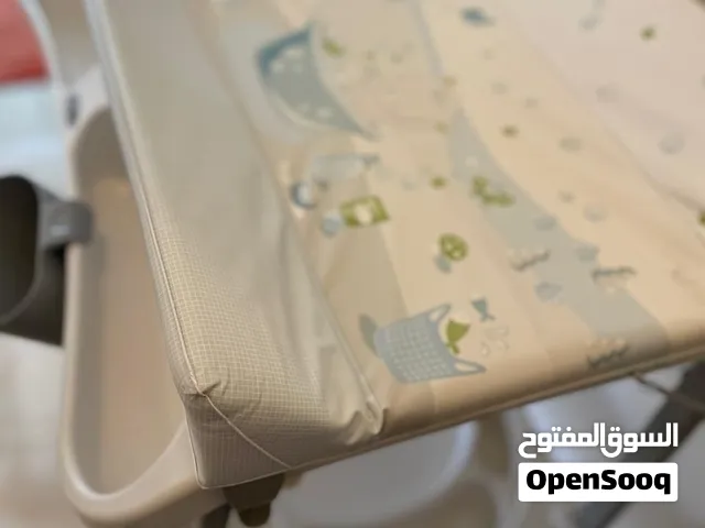 طاولة غيار بيبي