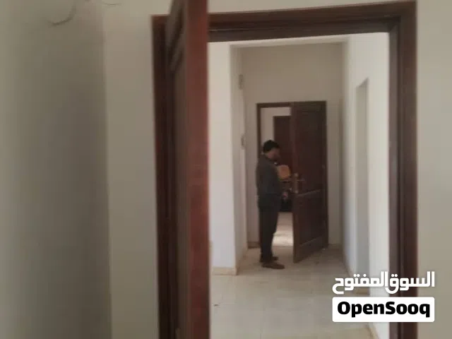 شقه للبيع في صنعاء سعوان
