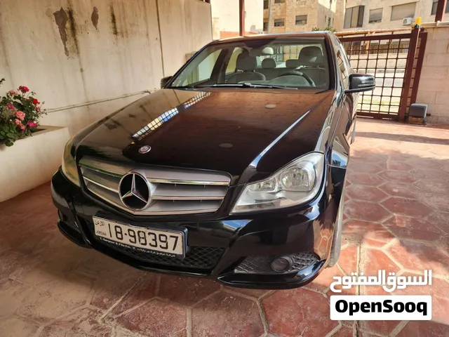 Mercedes c180 excellent condition