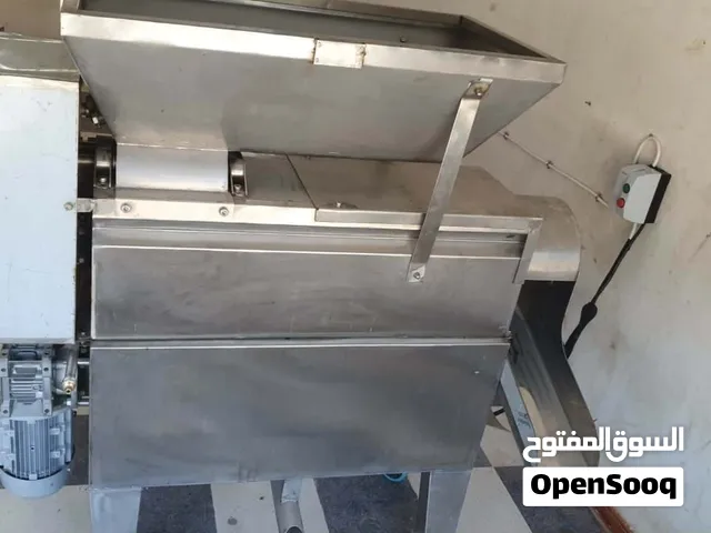 ماكينه لعصر التين الشوكي