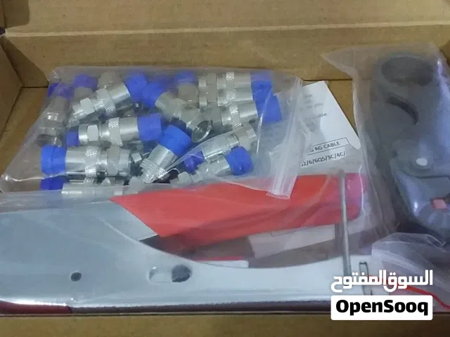 عدة تركيب راسيات اسلاك الستالايت بالضغط