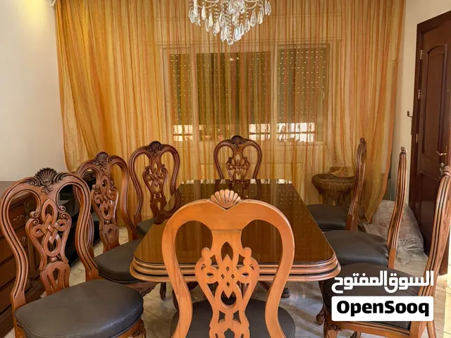 طاولة سفره خشب زان 8 اشخاص مع بوفيه مساعد