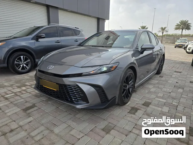 كامري هايبرد 2025 ممشاء 12 الف باحادث