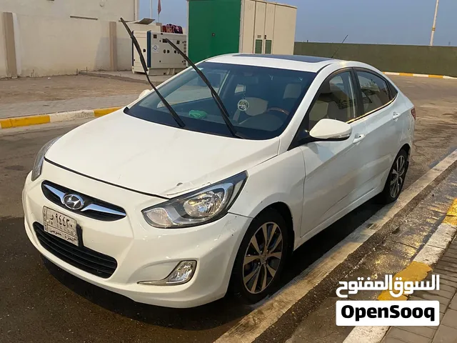السلام عليكم سيارة اكسنت موديل 2015 لسيارة جديدة تخم تاير جديد حداده جديده لايت زنون