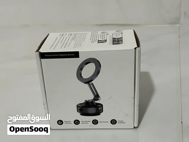 للبيع استندات هواتف لسيارات و اغراض اخرى جديده
