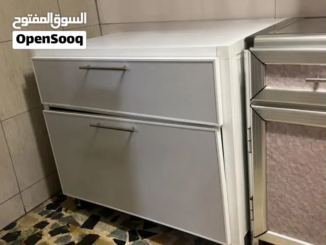 اثاث مطبخ للبيع وبي مجال