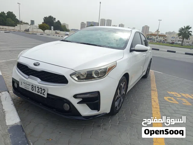 Sedan Kia in Sharjah