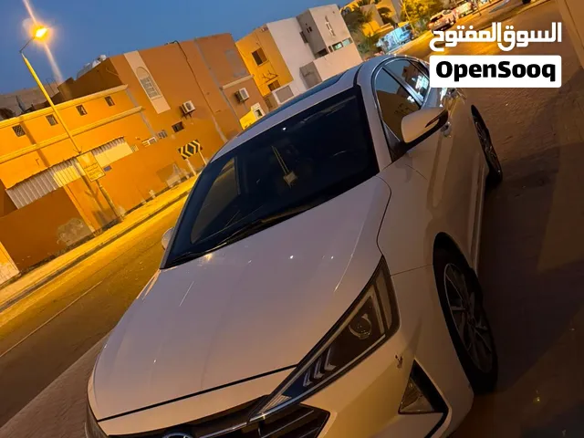 للبيع هيونداي النترا 2.0  2019 وكالة البحرين فحالة ممتازة وجاهزة للاستخدام