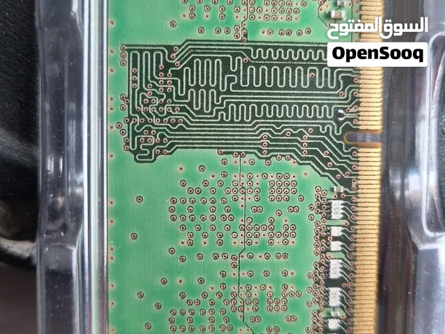 رام للبيع DDR4 للبيع استعمال بسيط حجم 4 قيقا