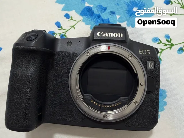 Canon R  with mount Without box and cherger There is a small problem with the sensor