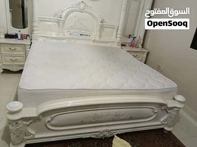 غرفة نوم ملكية كلاسيكية صناعة ايطالي