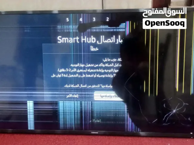 شاشة تلفزيون سامسونج smart حديثة يمكن الاستفادة من قطعها وبيعها قطع للعلم للعلم 43 بوصة 108 سم