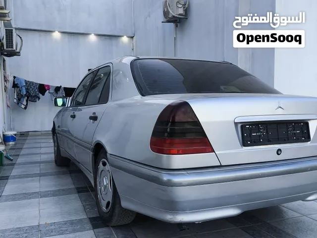 يوجد خدمه توصيل جميع مدن ليبيا
