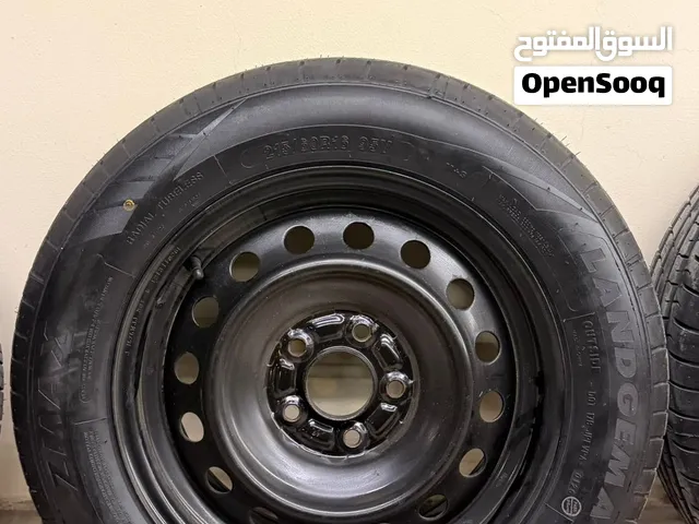 للبيع اربع اطارات مع رنجات شنابر مقاس 16