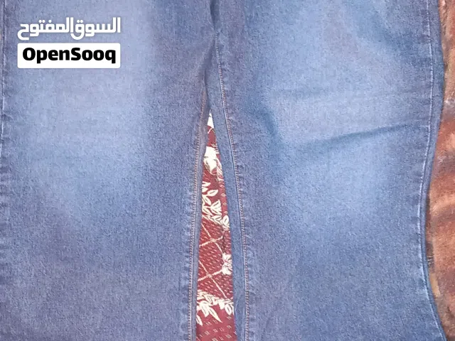 مقاس 38 جينس ازرق astride من الخارج