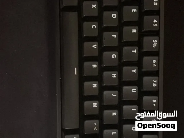 كيبورد ألعاب احترافي مستعمل بحالة ممتازة للبيع!