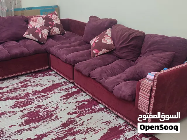 سوفا على شكل L بلون الأحمر المميز، واتس اب فقط، only whatsapp