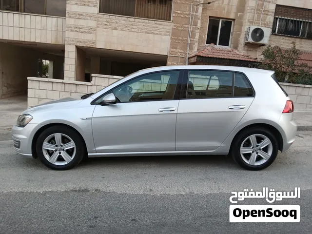 طقم جنطات أصلي جولف بحالة ممتازة مقاس 16