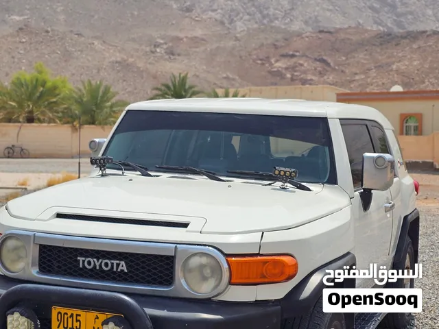 Used Toyota FJ in Al Dhahirah