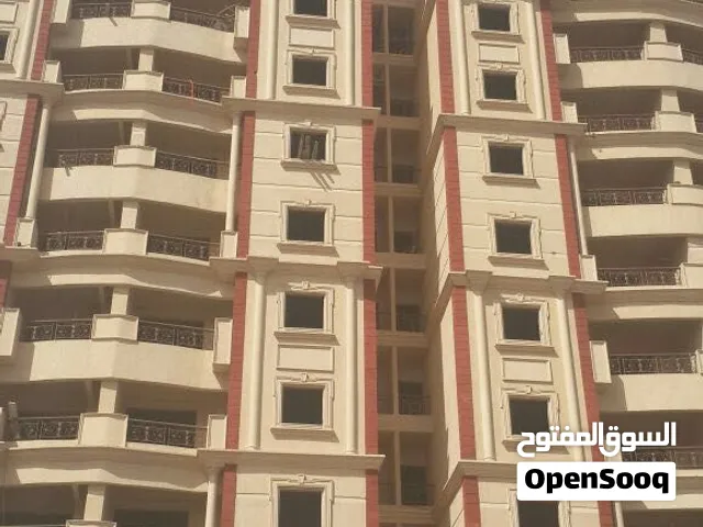 195 m2 3 Bedrooms Apartments for Sale in Cairo Maadi