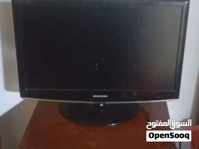 2 شاشه سامسونج و اتش بي وارد الخارج استراد
