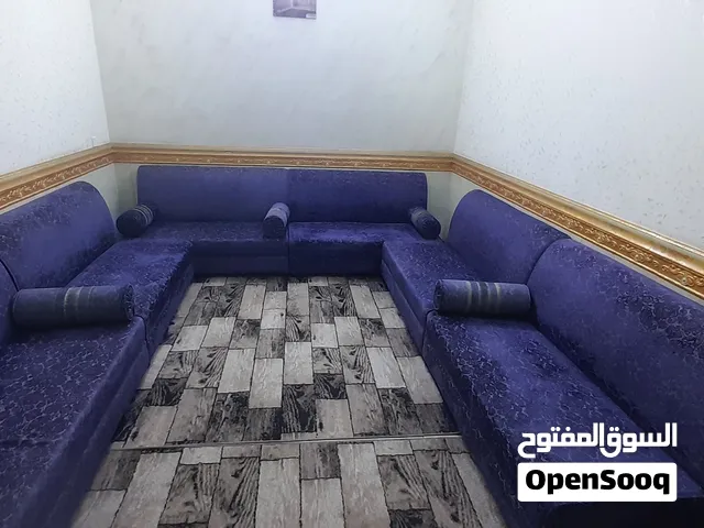 تخم استقبال يحتوي على ست قنفات  مستعمل جيد ونظيف على من يحب التواصل للاستفسار