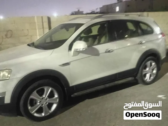 Used Chevrolet Captiva in Sharjah