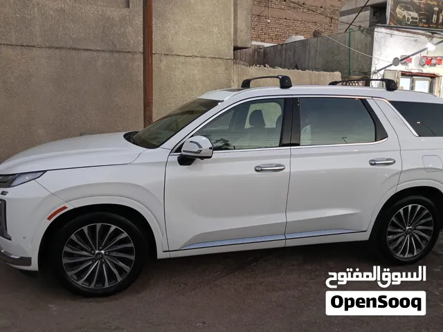 هيونداي بلسايد 2024 كلكرافي ابيض