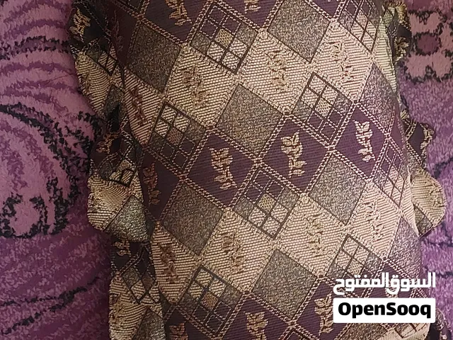 فرشات صوف شغل يدوي عدد 4 مع مخدات عدد 4
