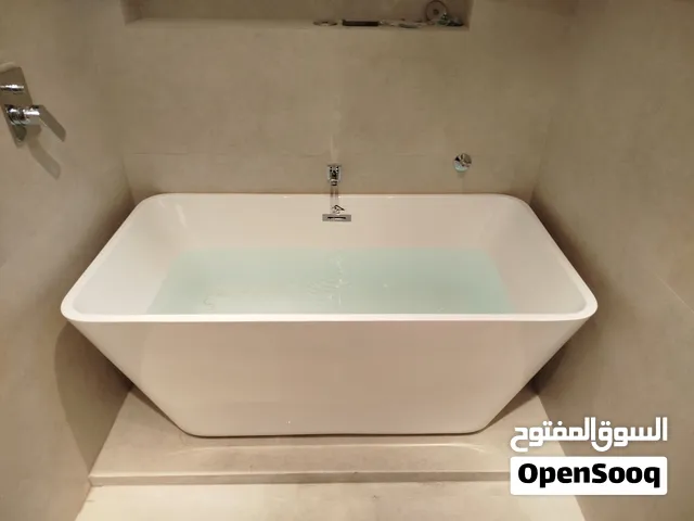 نقدم جميع أعمال السباكة باحترافية وجودة عالية، مع الالتزام بالمواعيد والأسعار المناسبة.