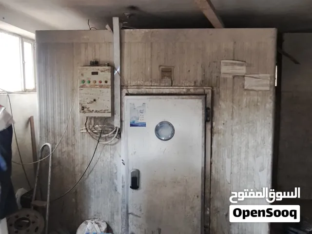 ثلاجه مركزيه 16 خيل والغرفه 3x5 م إرتفاع 2.5 متر