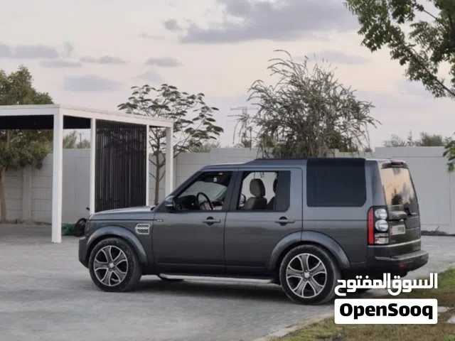 Land Rover Discovery 2015 for sale – very clean condition.