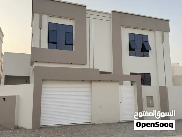 للبيع جزء من توين فله الموالح الجنوبيه في موقع جميل وبناء على مستوى عالي  جدا  وتشطيبات راقية