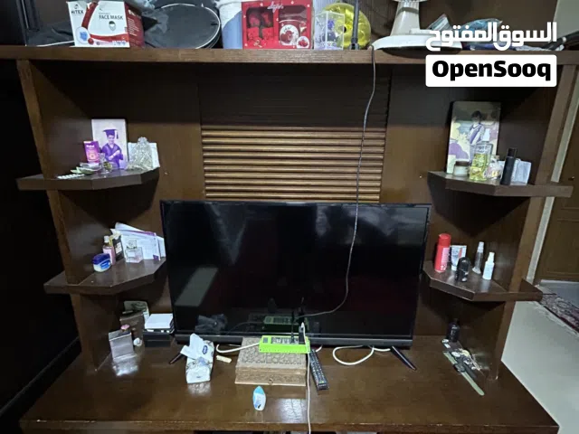 الأثاث للبيع