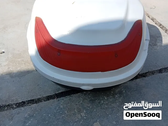 صندوك دراجه صغير بي قفل مفتاحه موجود سعره ب10