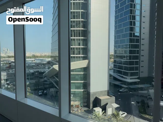 للإيجار مكتب عليه 4 ارقام اليه فى شرق 223 متر مع فترة سماح مجانيه
