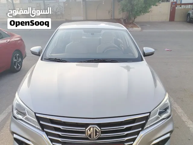 Sedan Hyundai in Muscat
