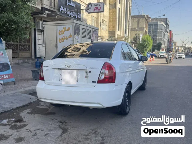 2011 هيونداي اكسنت SE