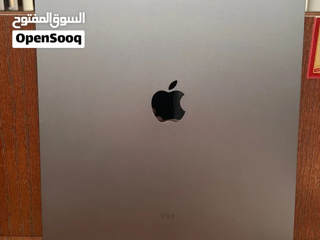 iPad Pro 12.9-inch 5th Generation – 128GB / 8GB RAM