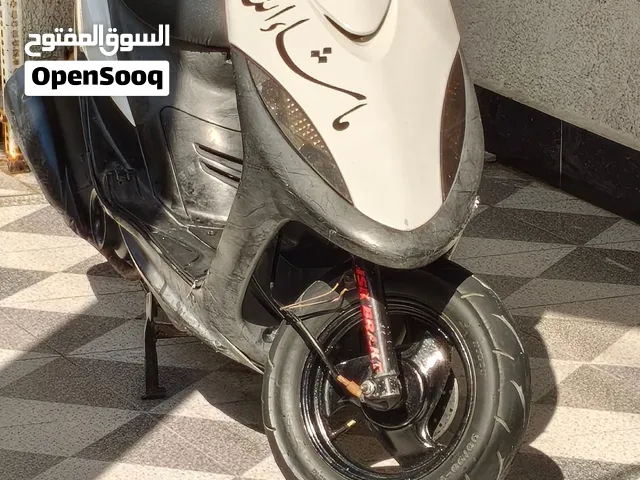 دراجة ماكس عدلة موديل 2004