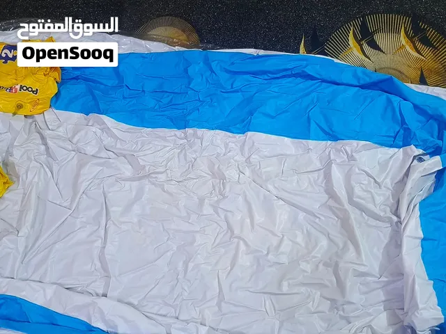 مسبح مع نجادات اطفال هديه