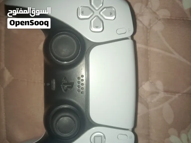 ((((( يد بلاستيشن 5 )))))))