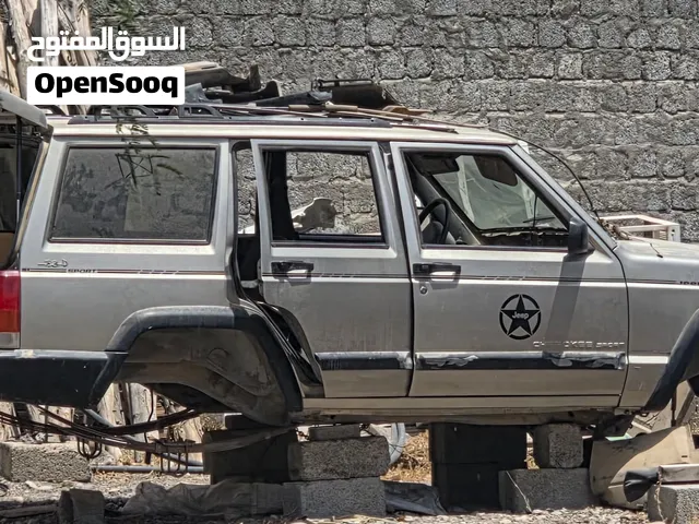 قطع غيار جيب موديل 2000