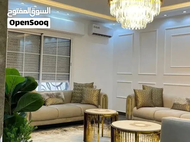 فيلا فاخرة للبيع بالاثاث جنب الرئيسي الدريبي