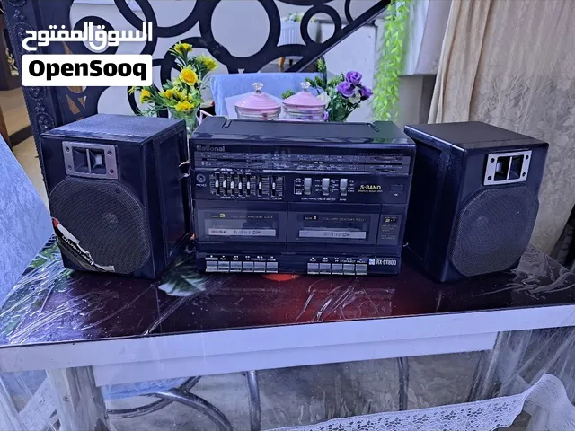 مسجل دبل كاسيت ناشنال ماليزي اصلي على البلاد نظيفة جدا سماعات تنفصل مع أربعة موجة راديو