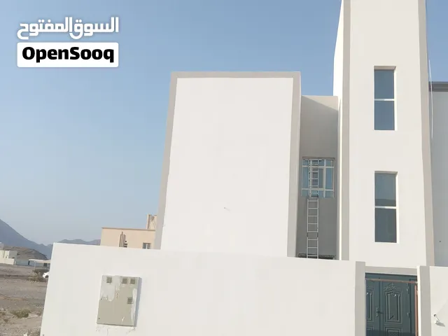شقتين  125م للبيع العامرات