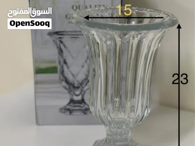 مزهرية زجاج جديدة