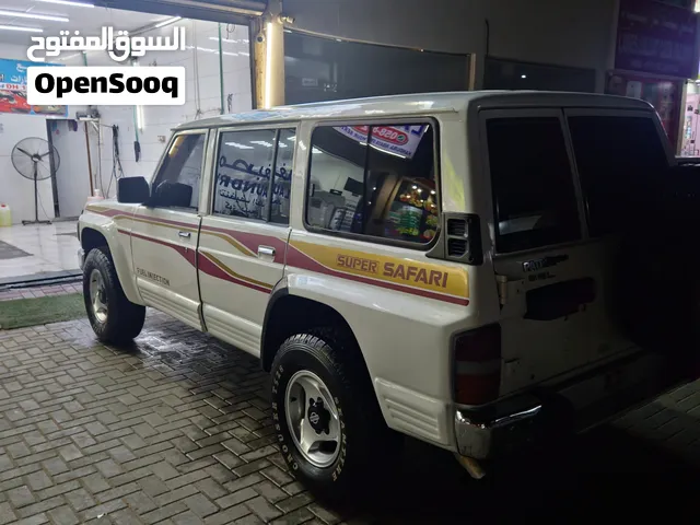 للبيع نيسان موديل 91 مكينه فتك، هيدفول ، استروكر  بدون كرنك، عليه كمبيوتر ماكس سبورت، عليه كلج ، علي