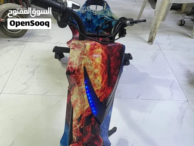 اسكوتر دريفت لاطفال مستعمل في حالة الجديد بسعر مناسب (170)البيع السريع